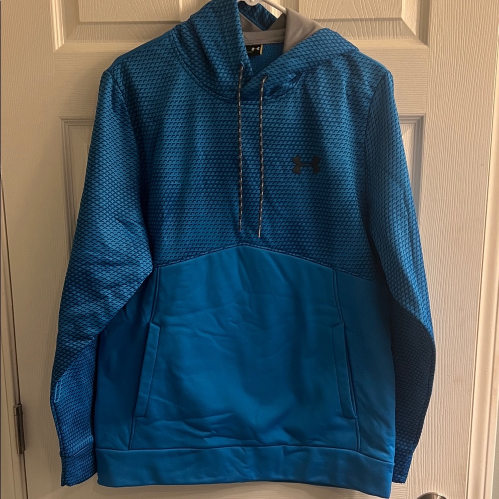 Under Armour Men's Teal Blue Hoodie - Cold Gear Storm size M.